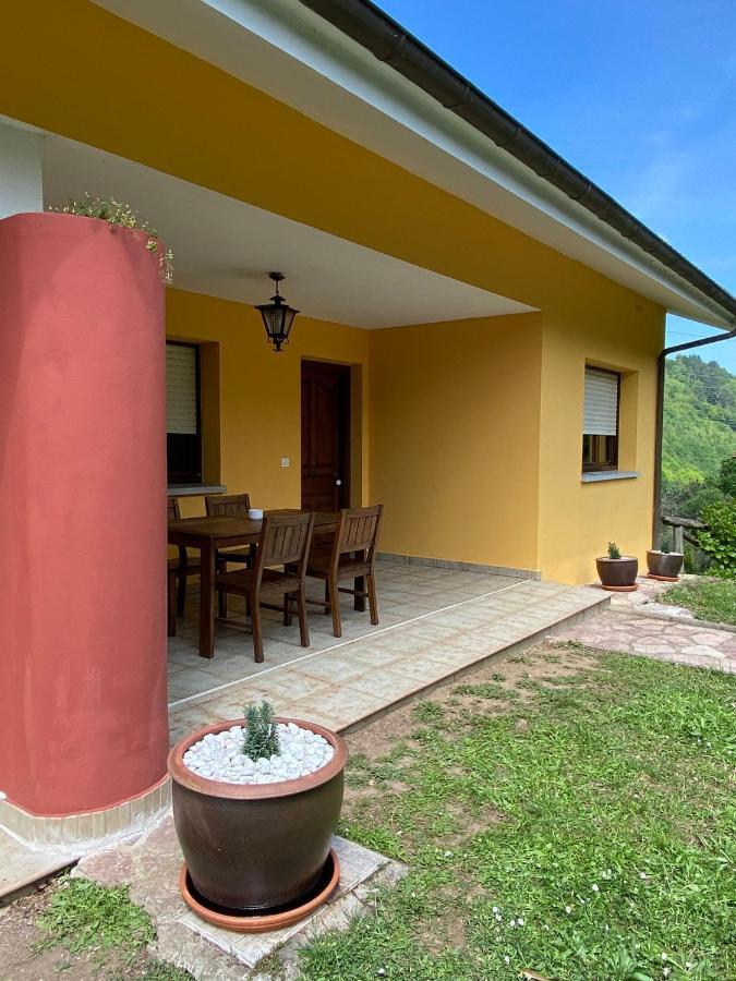 Finca La Cuesta Onís Exterior foto
